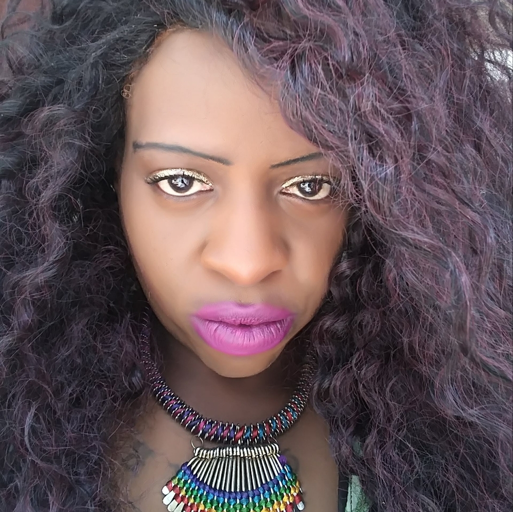 Meet your Posher, Quiana